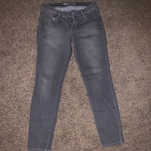 Old Navy skinny jeans